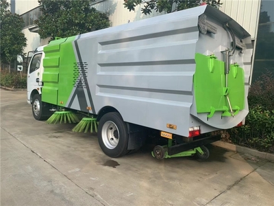 石景山東風道路洗掃車廠家聯系方式與選購指南